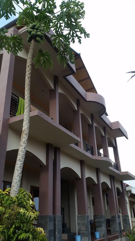 Kuta Bay Homestay Ngoại thất bức ảnh