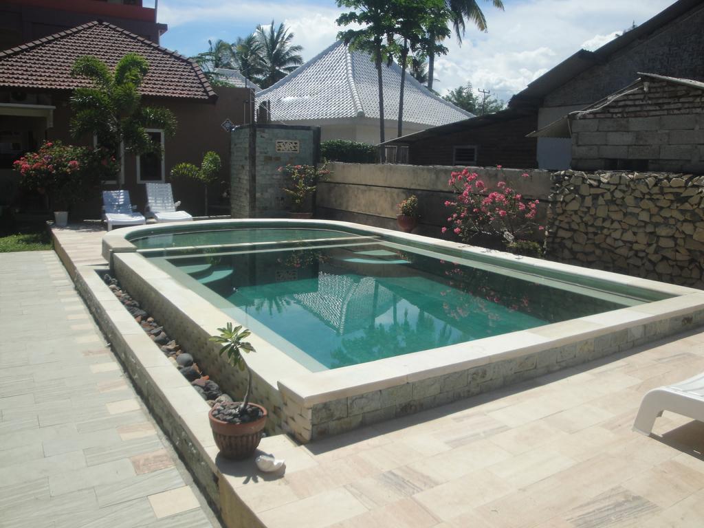 Kuta Bay Homestay Ngoại thất bức ảnh