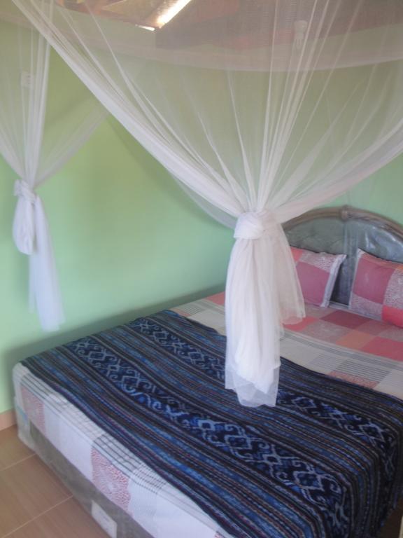 Kuta Bay Homestay Ngoại thất bức ảnh