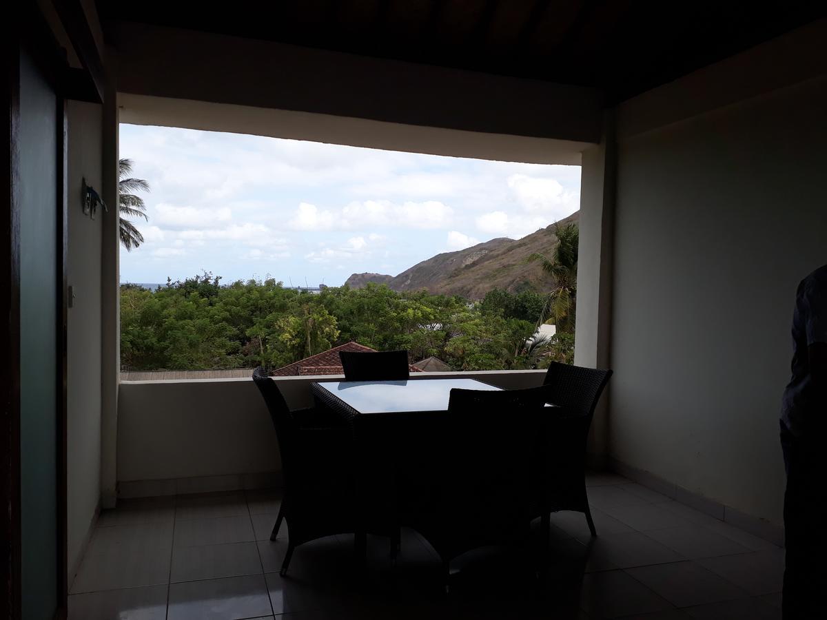 Kuta Bay Homestay Ngoại thất bức ảnh